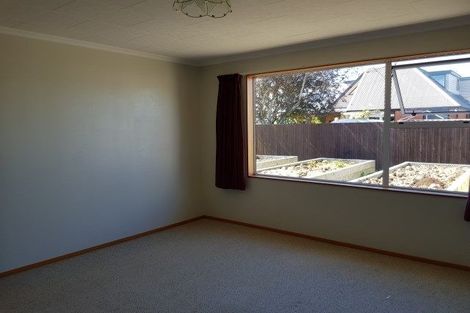 Photo of property in 1 Calder Place, Winton, 9720