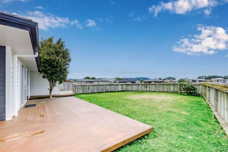 Photo of property in 1 Gardner Place, Otaki, 5512