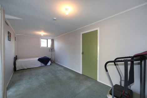 Photo of property in 913 Kiwi Street, Camberley, Hastings, 4120