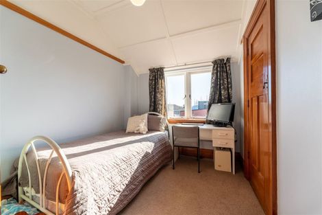 Photo of property in 54 Trafalgar Street, Maori Hill, Timaru, 7910