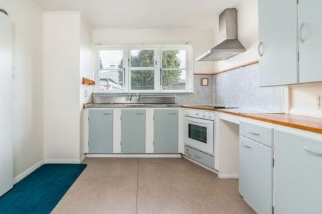 Photo of property in 27 Holland Street, Avonside, Christchurch, 8061