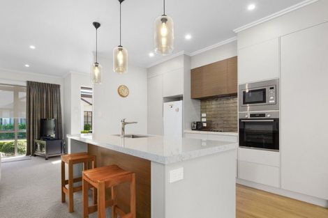 Photo of property in 10 Easby Way, Flagstaff, Hamilton, 3210