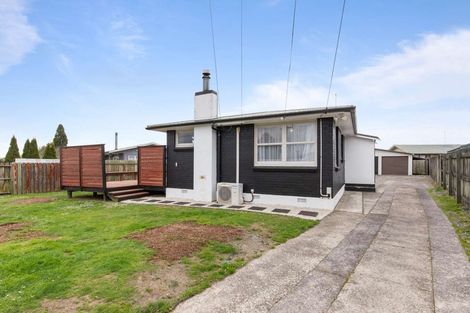 Photo of property in 15 Sunrise Avenue, Owhata, Rotorua, 3010