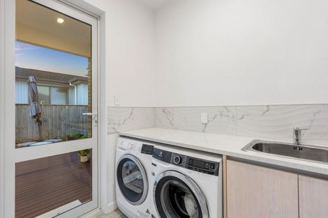 Photo of property in 47 Johns Creek Crescent, Silverdale, 0932