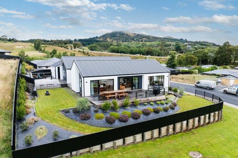 Photo of property in 61 Heathfield Drive, Mosgiel, 9024