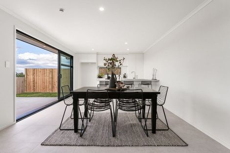 Photo of property in 21 Cowell Crescent, Pyes Pa, Tauranga, 3112