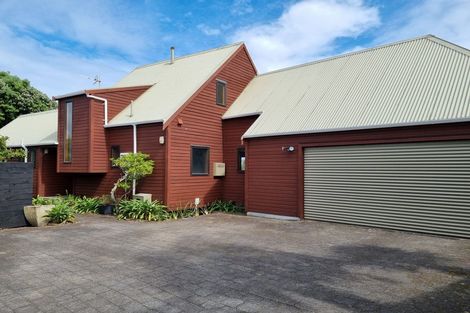 Photo of property in 3a Ngaio Street, Strandon, New Plymouth, 4312