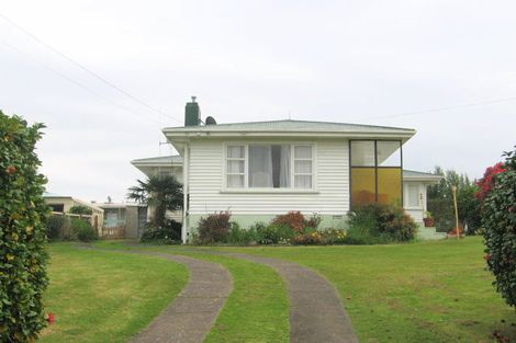 Photo of property in 13 Pine Avenue, Otumoetai, Tauranga, 3110