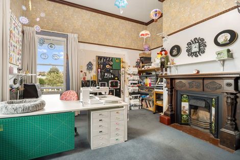 Photo of property in 19 Wharfe Street, South Hill, Oamaru, 9400