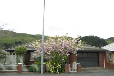 Photo of property in 25 Tasman Street, The Wood, Nelson, 7010