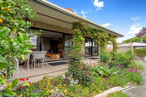 Photo of property in 2/6 Dorset Street, Richmond, 7020