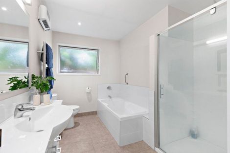 Photo of property in 62 Adamson Drive, Arrowtown, 9302