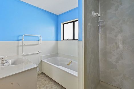 Photo of property in 2/7 Duke Street, Papakura, 2110