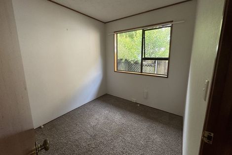 Photo of property in 34a Mark Edward Drive, Half Moon Bay, Auckland, 2012