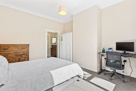 Photo of property in 37 Clifford Street, Dalmore, Dunedin, 9010