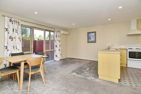 Photo of property in 3/46 Rookwood Avenue, New Brighton, Christchurch, 8083