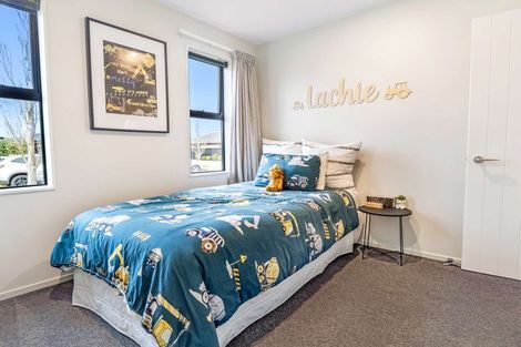 Photo of property in 11 Exeter Lane, Rolleston, 7614