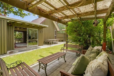 Photo of property in 197 Beacon Point Road, Wanaka, 9305