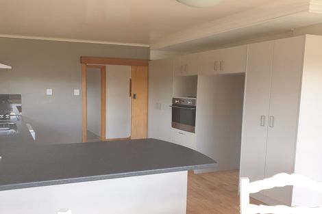 Photo of property in 15 Garden Terrace, Pukekohe, 2120