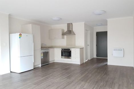 Photo of property in 4 Chiefs Court, Hamilton East, Hamilton, 3216