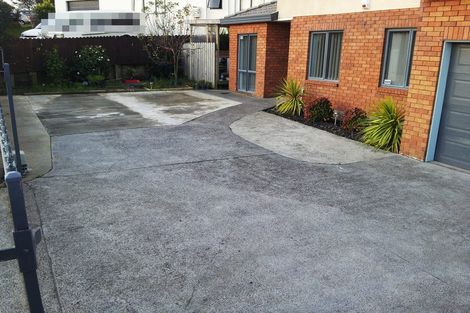 Photo of property in 30 Wyllie Road, Papatoetoe, Auckland, 2025