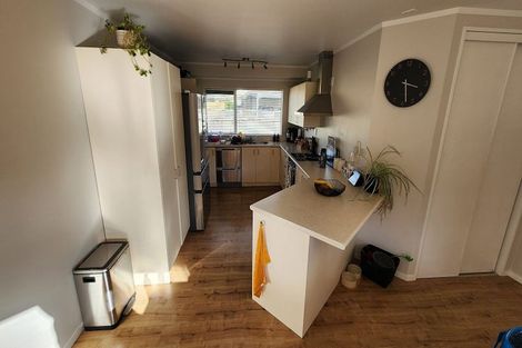 Photo of property in 42 Sheriff Place, Randwick Park, Auckland, 2105