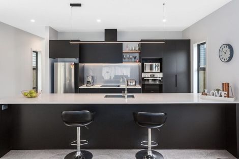 Photo of property in 3a Breakwater Way, Whitby, Porirua, 5024