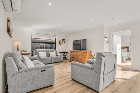 Photo of property in 9 Potene Lane, Te Puke, 3119