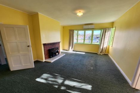 Photo of property in 2 Townshend Place, West End, Palmerston North, 4412