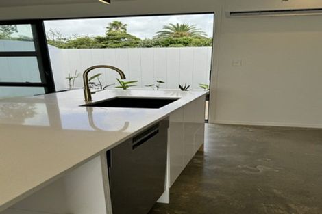 Photo of property in 26b Brennan Avenue, Te Atatu Peninsula, Auckland, 0610