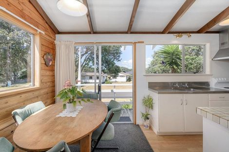 Photo of property in 54 Oyster Drive, Cooks Beach, Whitianga, 3591