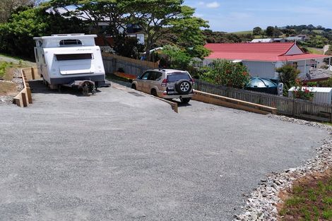 Photo of property in 13 Nancy Wake Place, Cable Bay, 0420