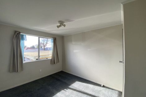 Photo of property in 8 Sabot Place, Massey, Auckland, 0614