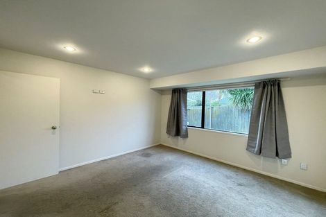 Photo of property in 21 Rebecca Rise, Weymouth, Auckland, 2103