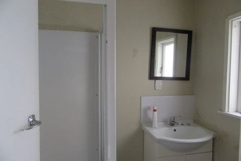 Photo of property in 6 Cameron Road, Hamilton East, Hamilton, 3216