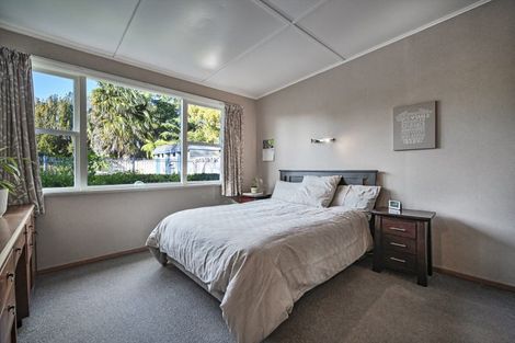 Photo of property in 36 Kaiapo Road, Camberley, Hastings, 4120