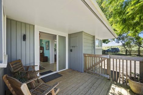 Photo of property in 47 Merril Road, Paparoa, 0571