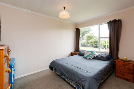 Photo of property in 53 Abraham Crescent, Milson, Palmerston North, 4414