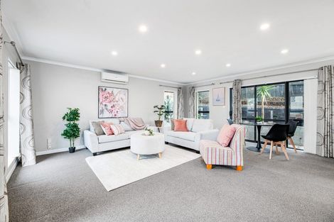 Photo of property in 4b Virginia Street, Henderson, Auckland, 0612