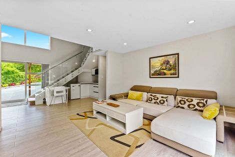 Photo of property in 126-128 Lax Crescent, Leigh, 0985