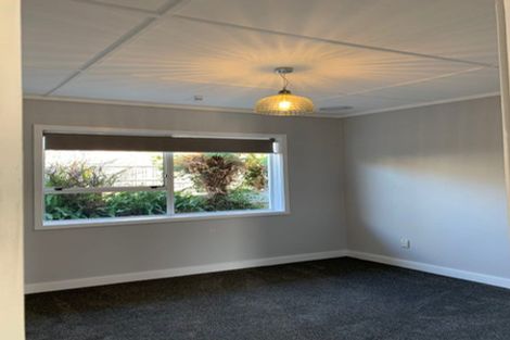 Photo of property in 31 Wesley Avenue, Frankleigh Park, New Plymouth, 4310