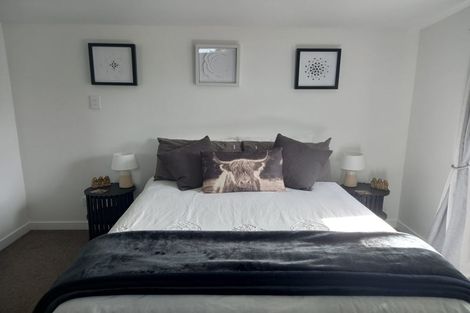 Photo of property in 3 Mull Place, Wattle Downs, Auckland, 2103