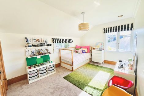 Photo of property in 13 Paisley Terrace, Karori, Wellington, 6012