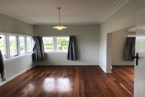 Photo of property in 15 Hendry Avenue, Hillsborough, Auckland, 1042