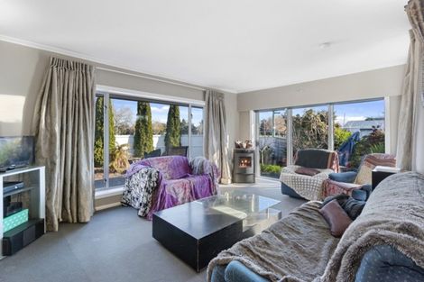 Photo of property in 2 Newmark Street, Bishopdale, Christchurch, 8053