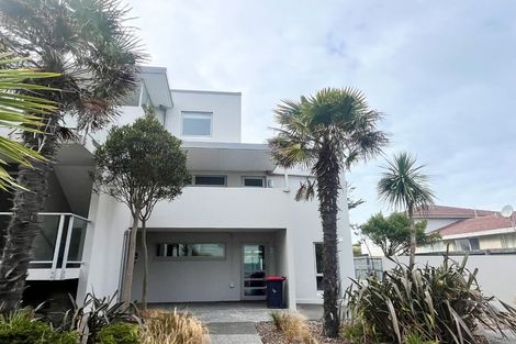 Photo of property in 8/272 Marine Parade, New Brighton, Christchurch, 8061