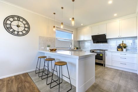 Photo of property in 51 Sylvester Crescent, Flagstaff, Hamilton, 3210