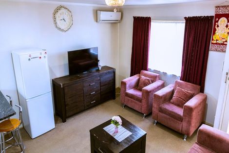 Photo of property in 2/118 Saint George Street, Papatoetoe, Auckland, 2025