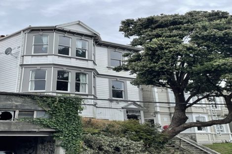 Photo of property in 28 Macdonald Crescent, Te Aro, Wellington, 6011