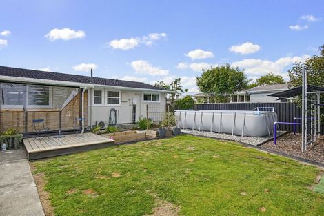 Photo of property in 28 Marlborough Street, Levin, 5510